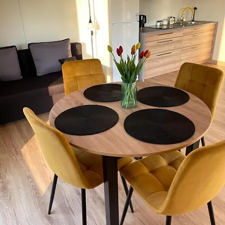 Nad Malowniczym Stawem / Raj Dla Wedkarzy / Mazury *